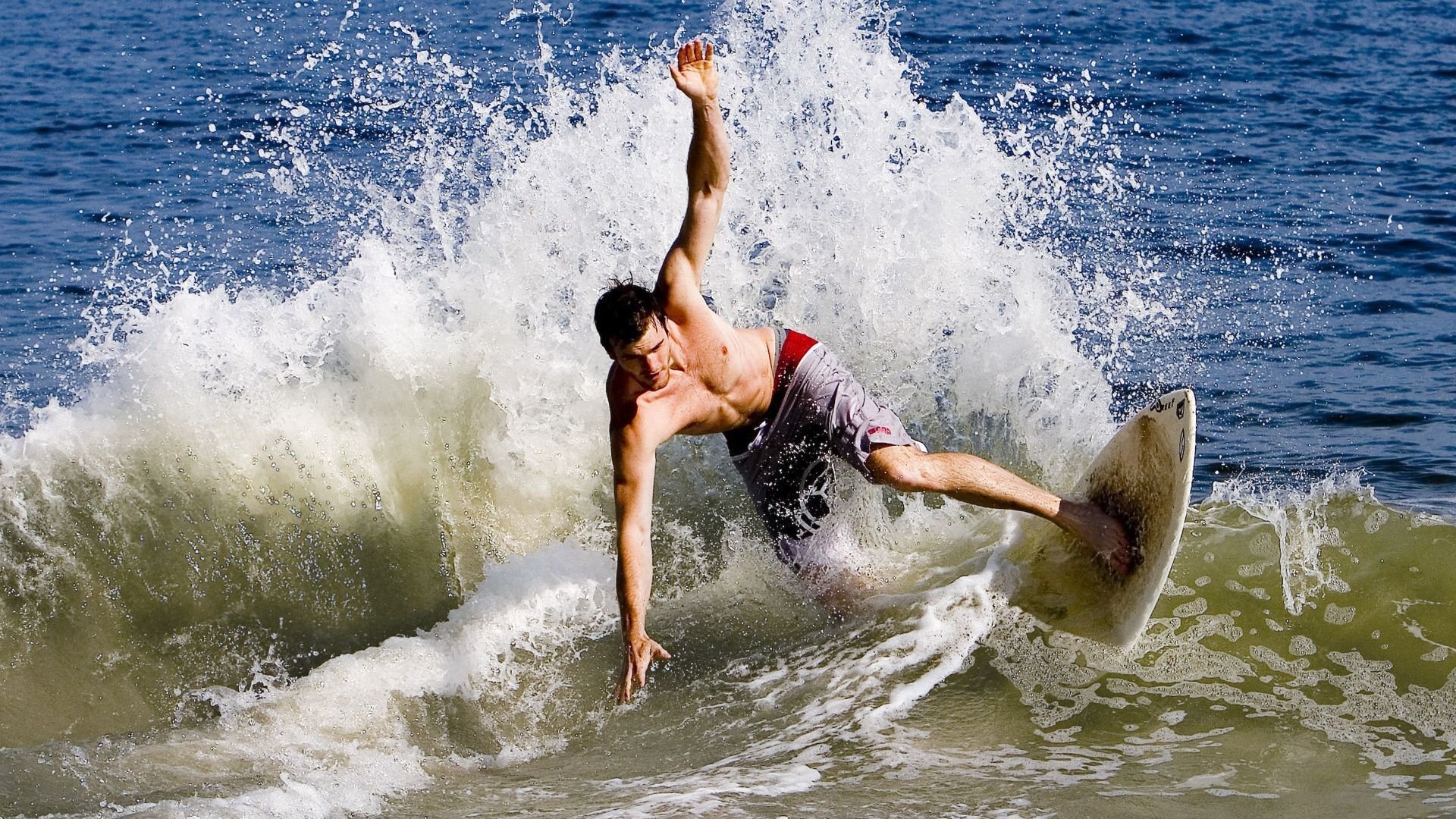 唐纳德·高尔：袋鼠队新晋领袖，攻防全面，唐纳德高德纳