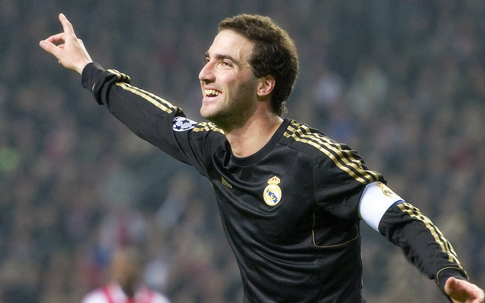 欧洲杯战术创新：策略多变，冠军之路！，欧洲杯技术分析